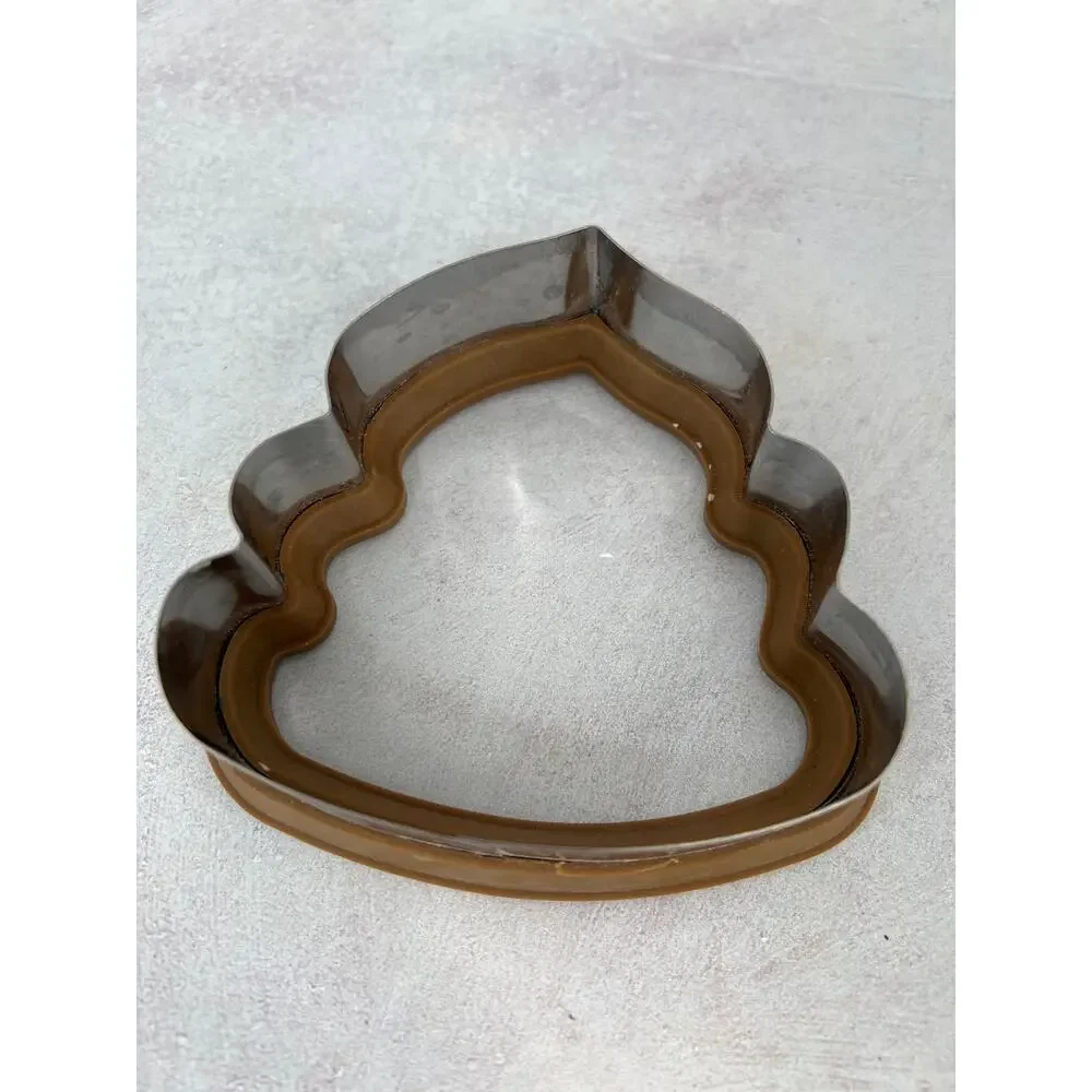 Poop‎ swirl cookie cutter